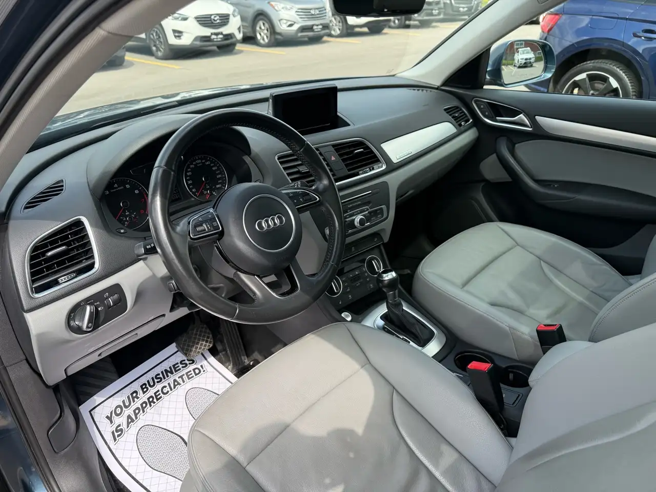 Audi Q3 photo Audi Q3