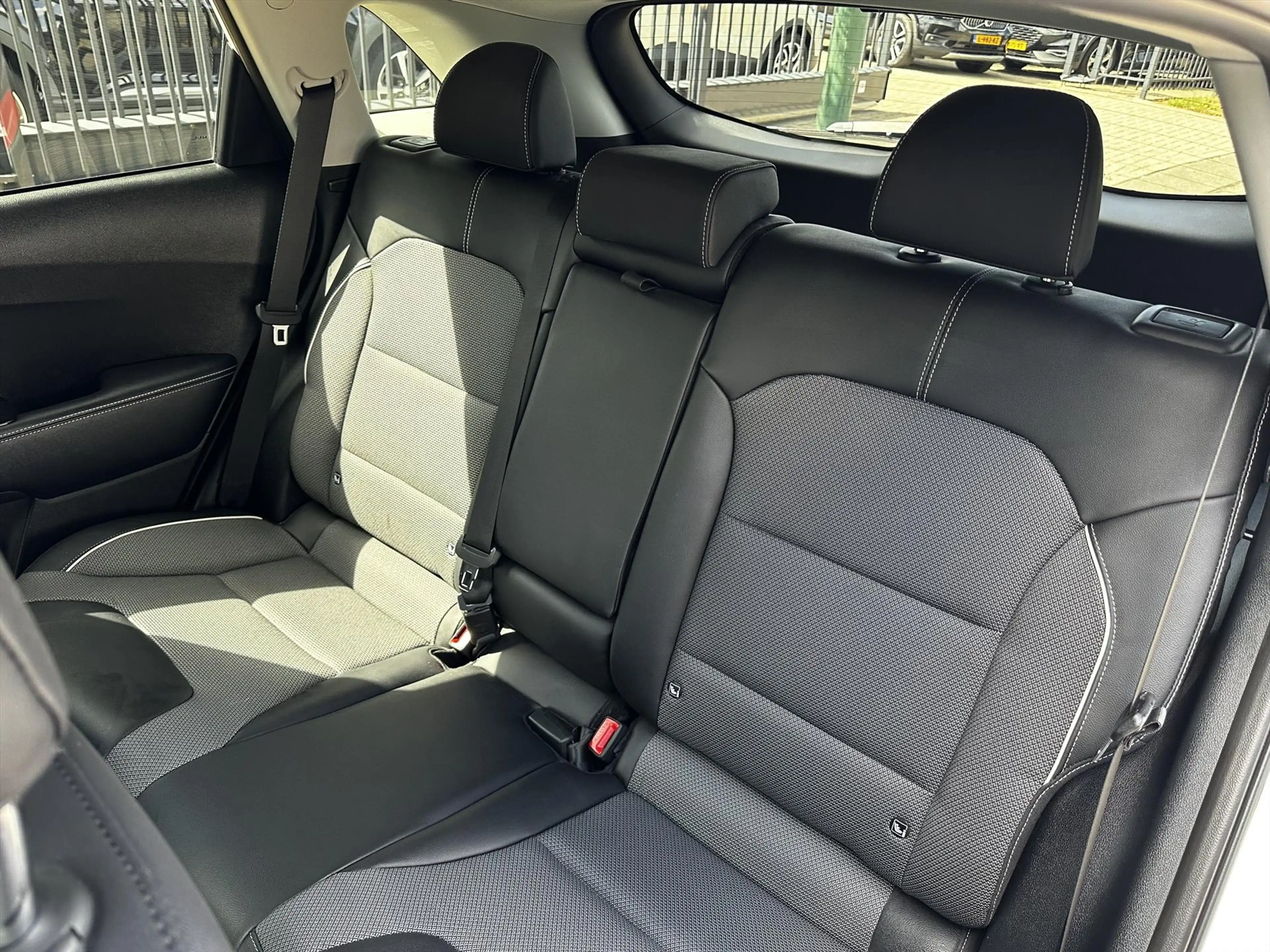 Kia e-Niro 64kWh 204pk Aut Edition ( SOH 99% ) Apple Carplay — photo 30