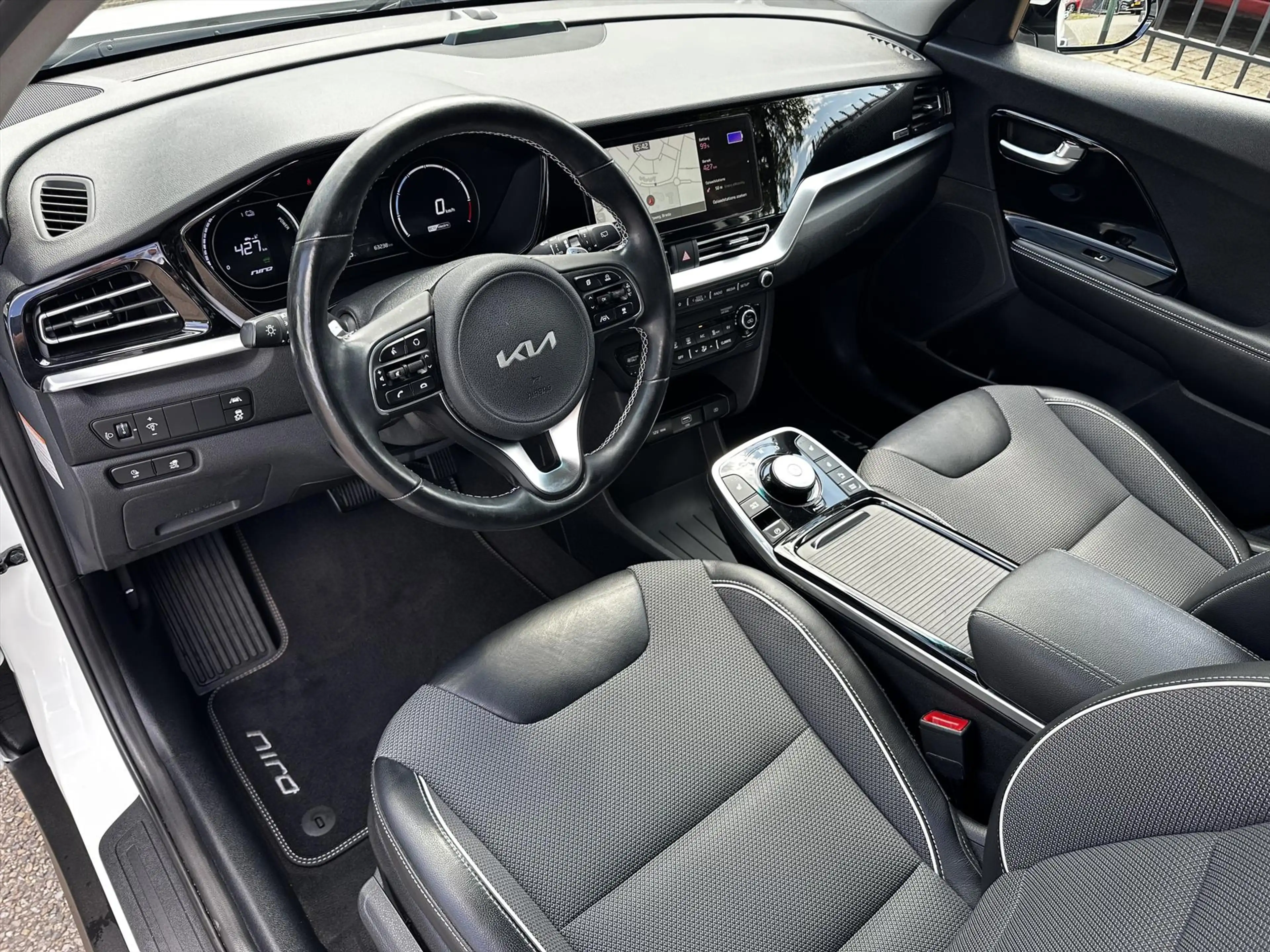 Kia e-Niro 64kWh 204pk Aut Edition ( SOH 99% ) Apple Carplay — photo 5