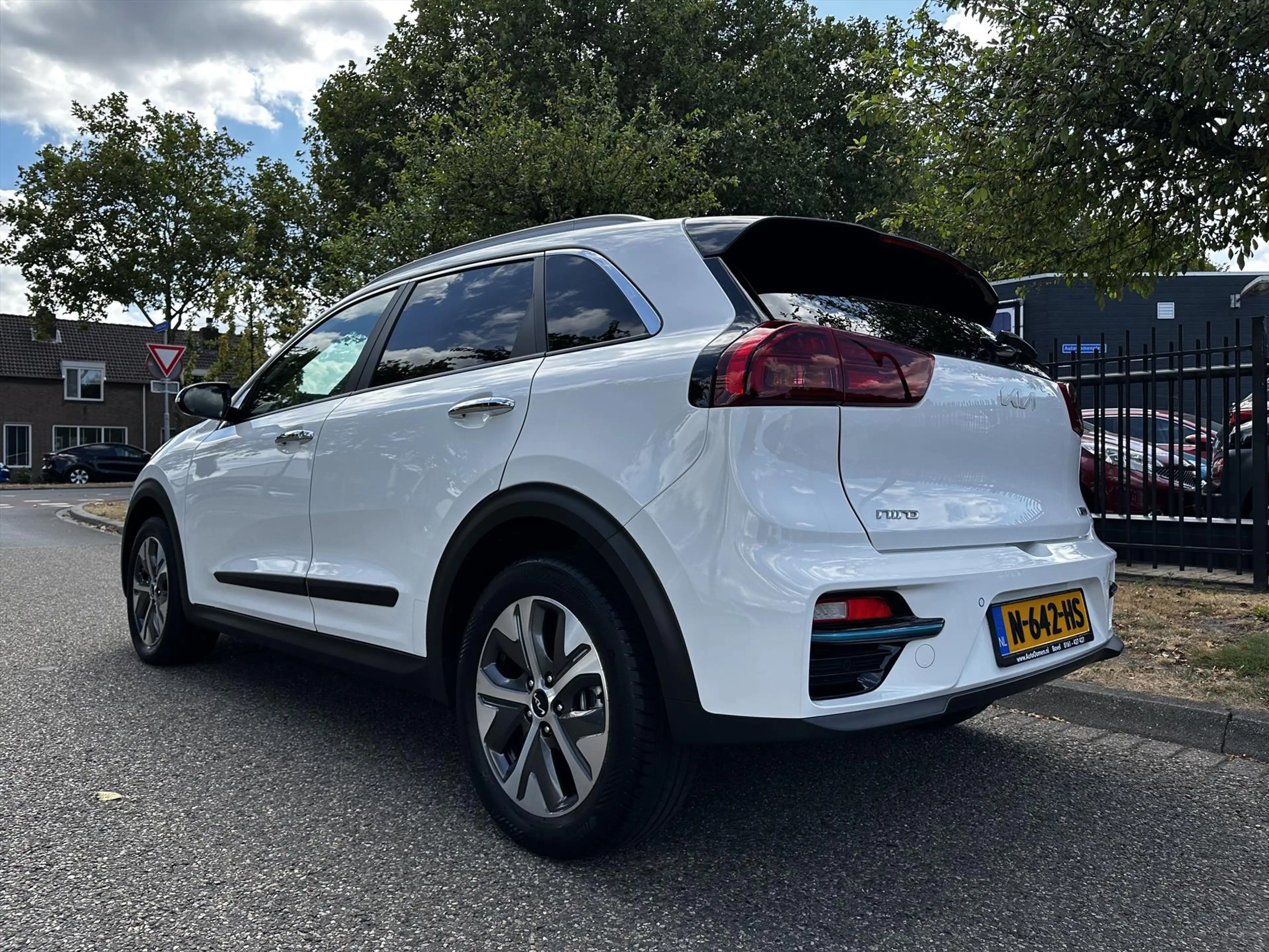 Kia e-Niro 64kWh 204pk Aut Edition ( SOH 99% ) Apple Carplay — photo 11