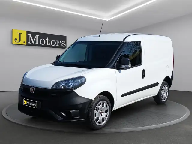 Fiat Doblo Cargo 1.4 NATURAL POWER 120cv LOUNGE CH1