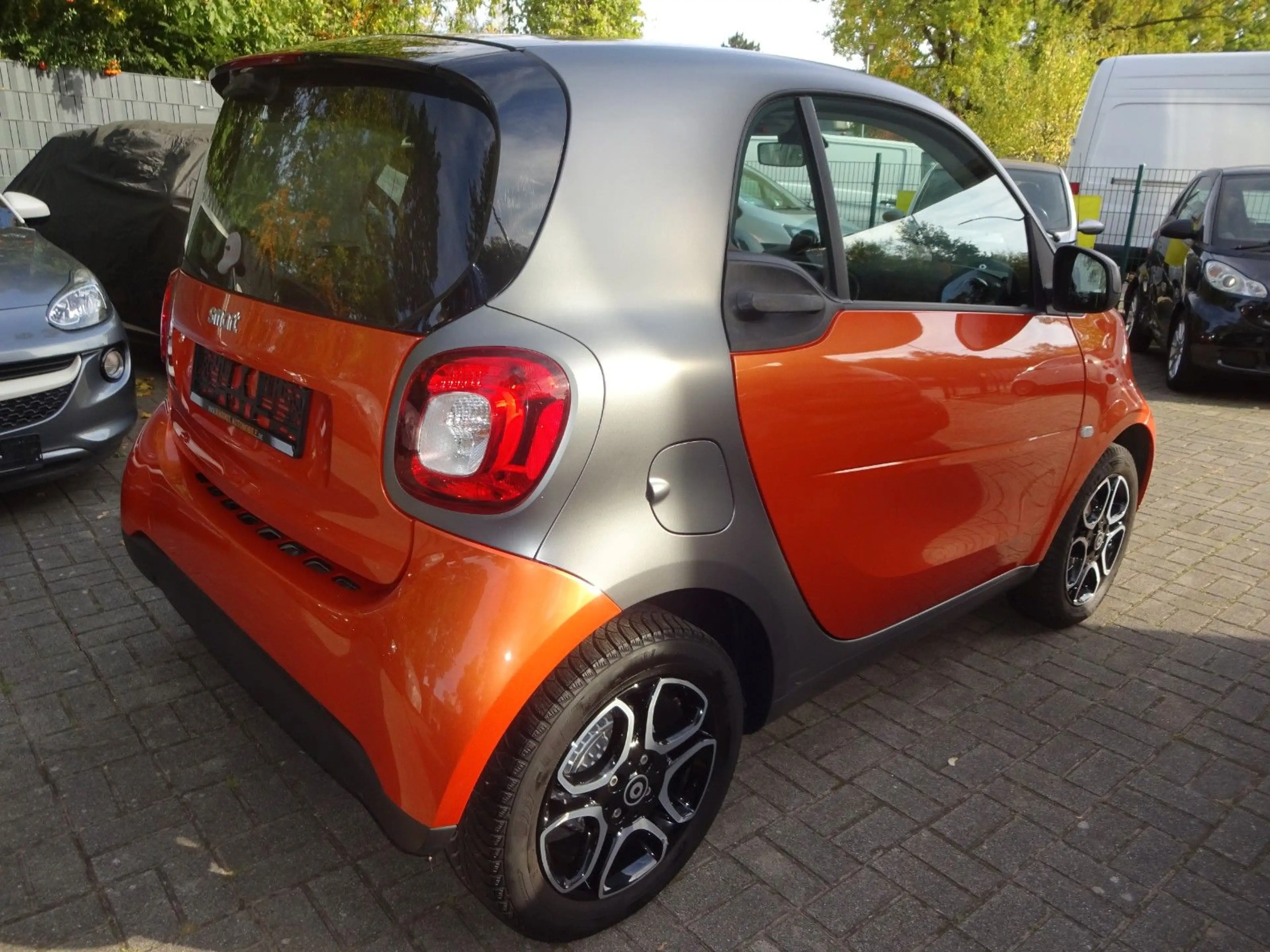 smart forTwo coupe ,Navi,R-Kamera,Leder,Panorama,TOP — photo 5