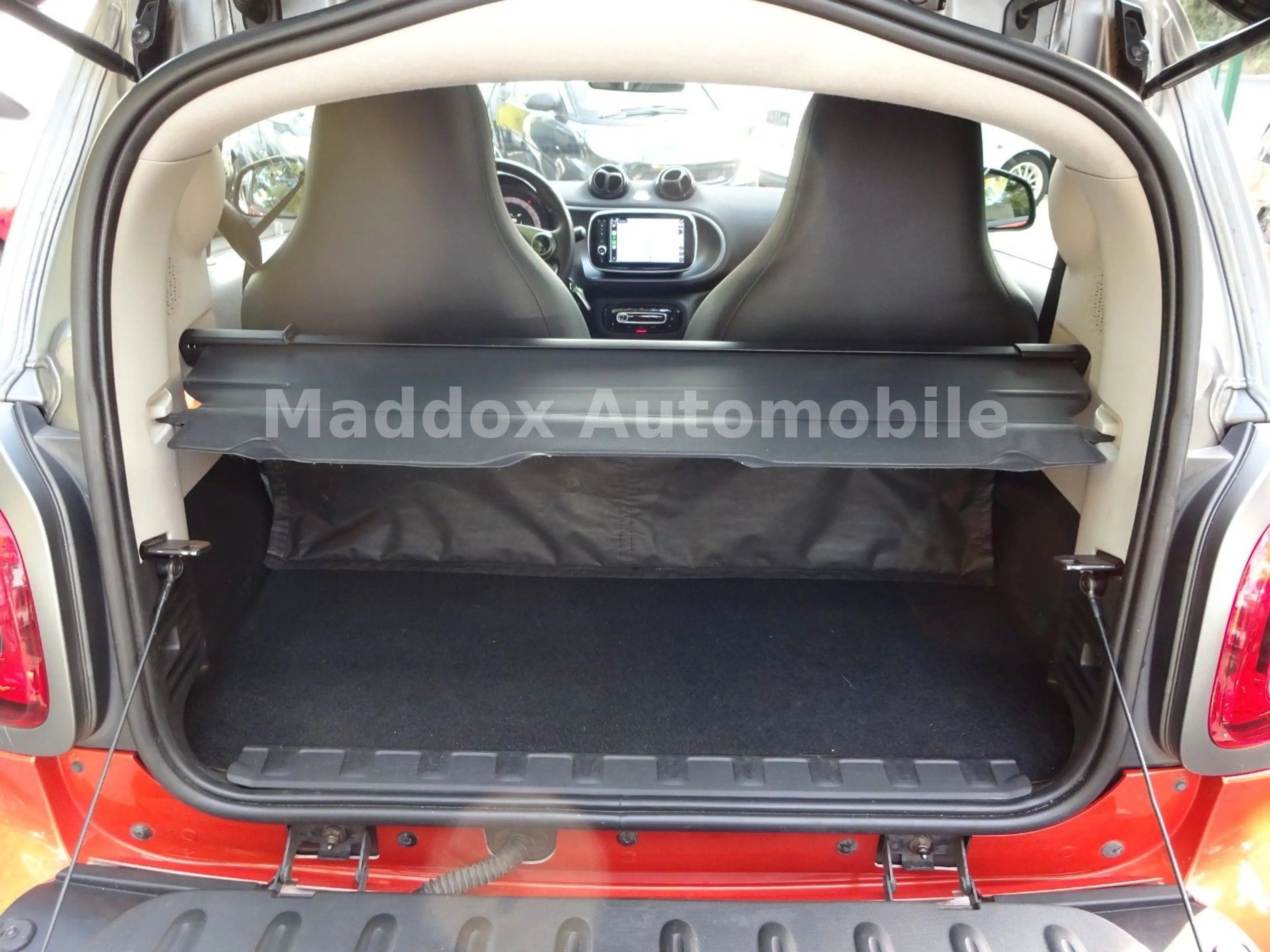 smart forTwo coupe ,Navi,R-Kamera,Leder,Panorama,TOP — photo 13