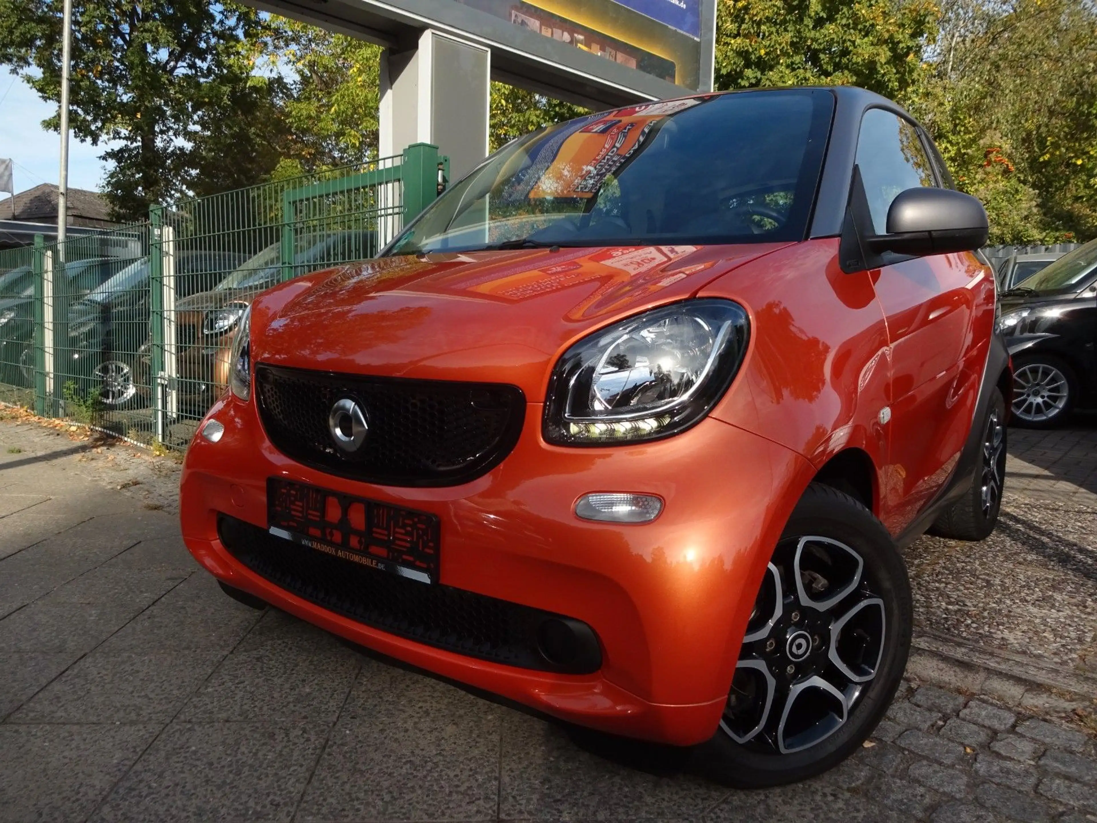smart forTwo coupe ,Navi,R-Kamera,Leder,Panorama,TOP