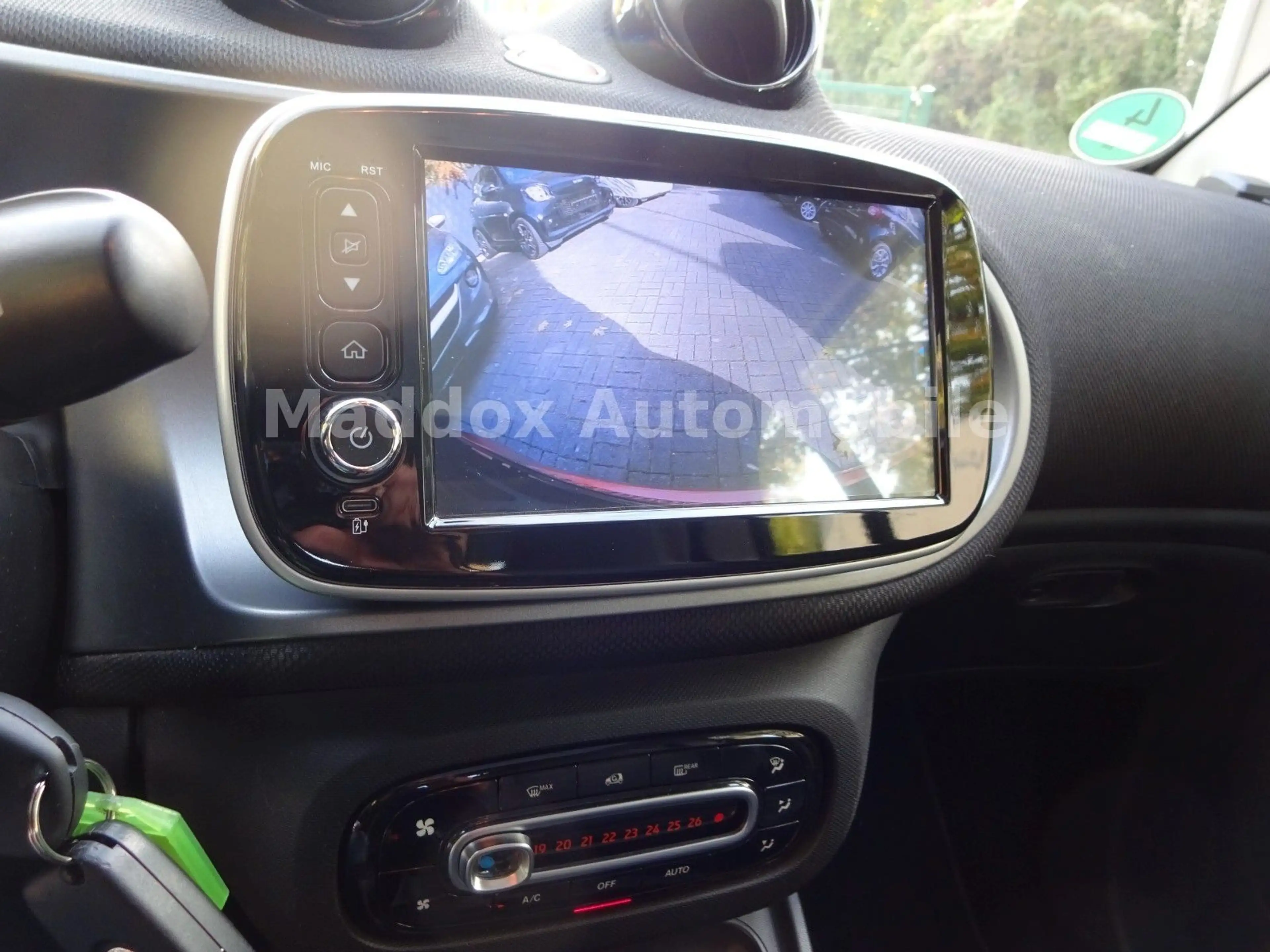 smart forTwo coupe ,Navi,R-Kamera,Leder,Panorama,TOP — photo 14