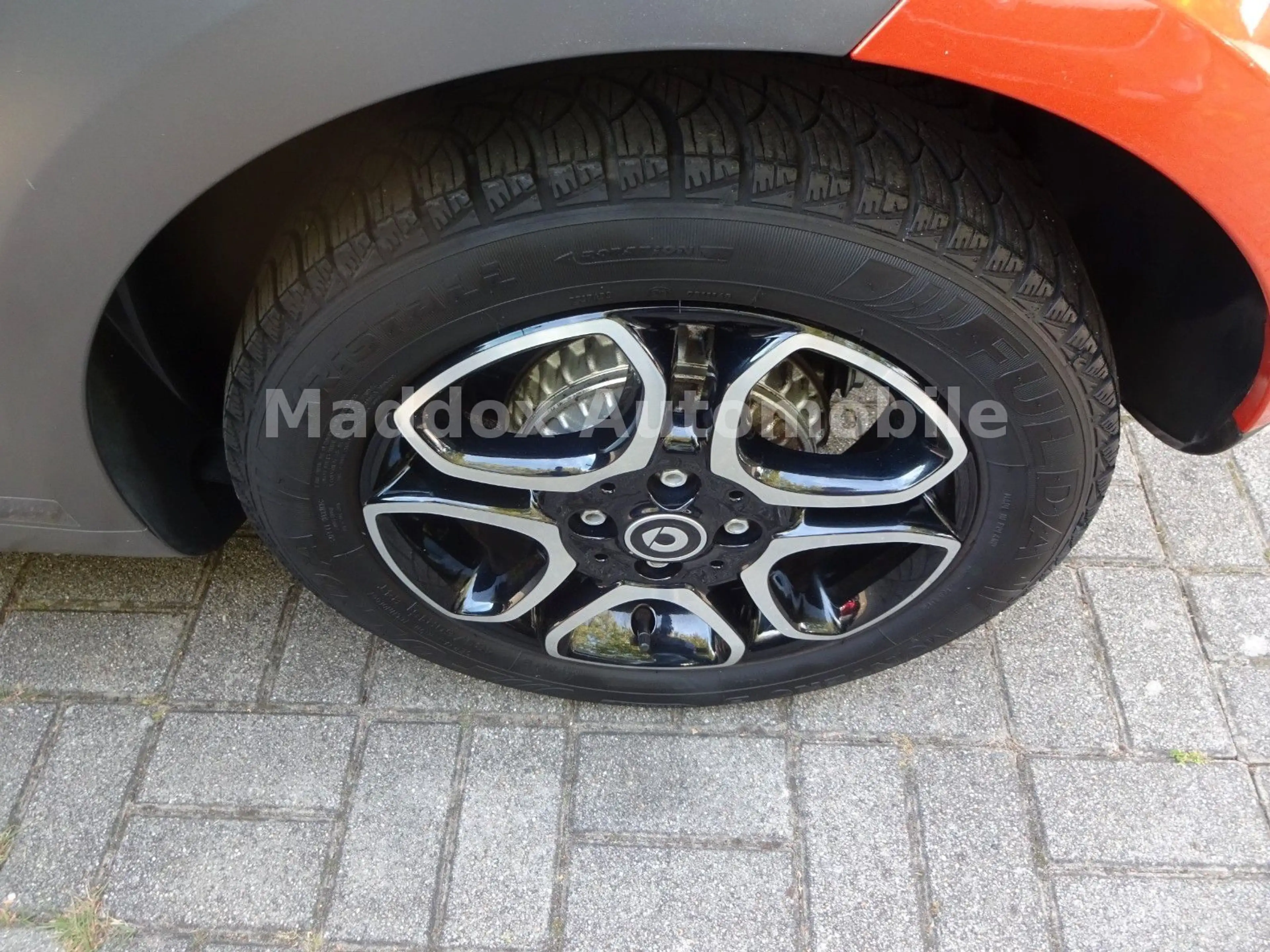 smart forTwo coupe ,Navi,R-Kamera,Leder,Panorama,TOP — photo 17
