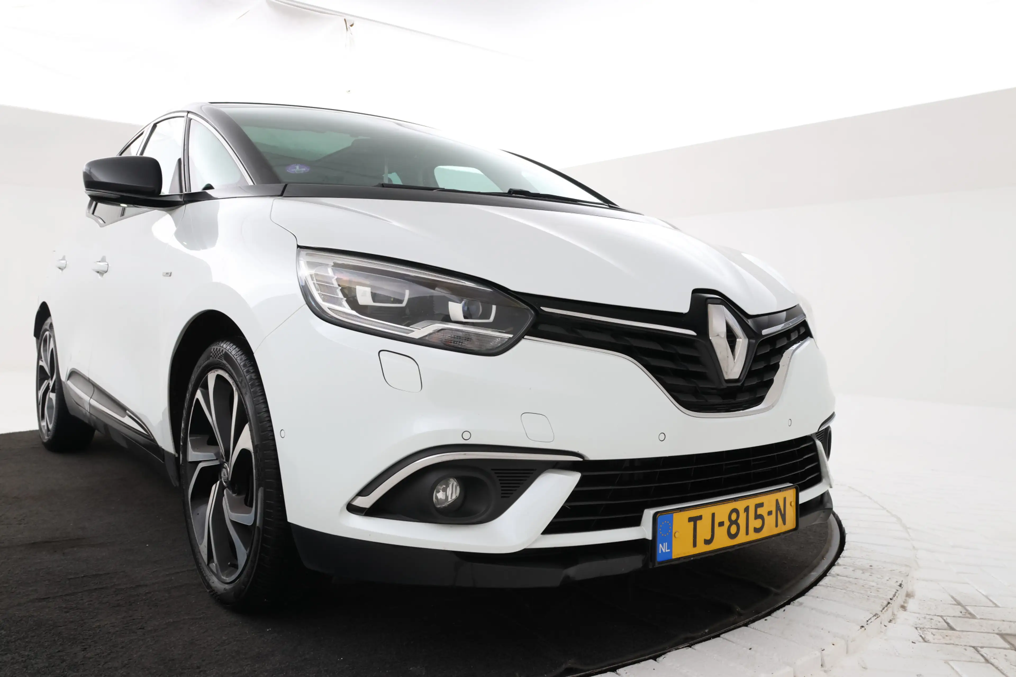 Renault Scenic 1.2 TCe Bose Volleder, Bose, Navigatie — photo 5