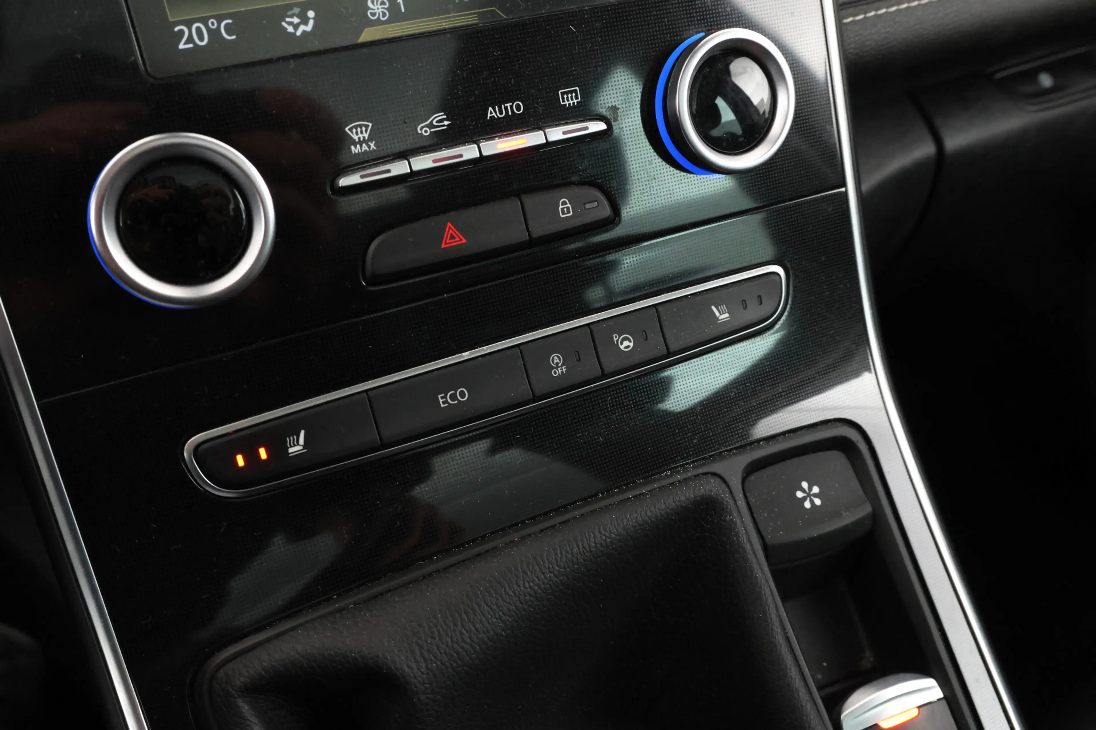 Renault Scenic 1.2 TCe Bose Volleder, Bose, Navigatie — photo 25