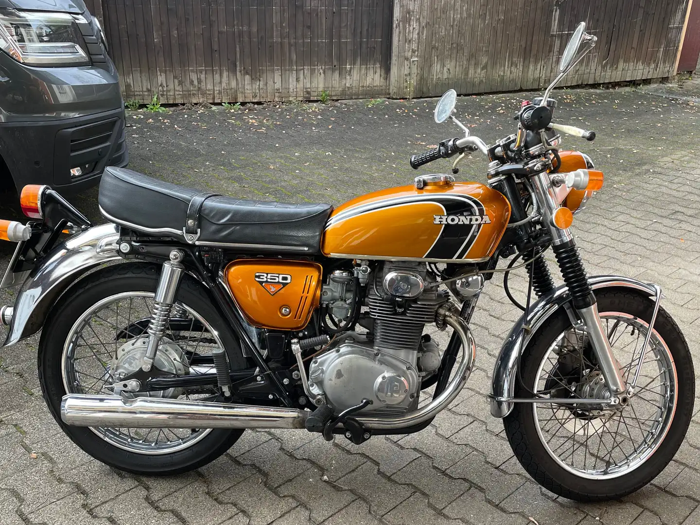 Honda CB 350 Auriu - 1