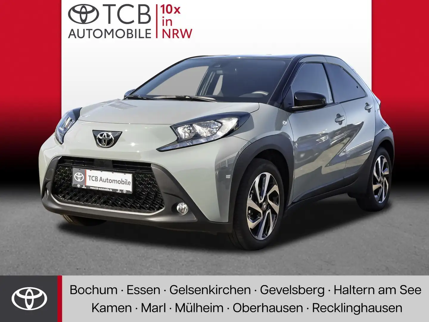 Toyota Aygo X 1.0 Team D SHZ PDC KLIMA BT ZV SERVO Verde - 1