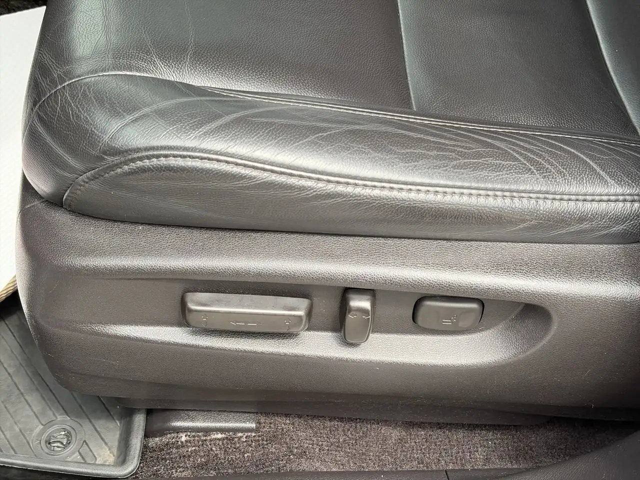 Acura MDX снимка Acura MDX
