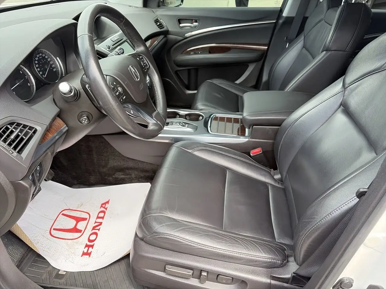 Acura MDX снимка Acura MDX