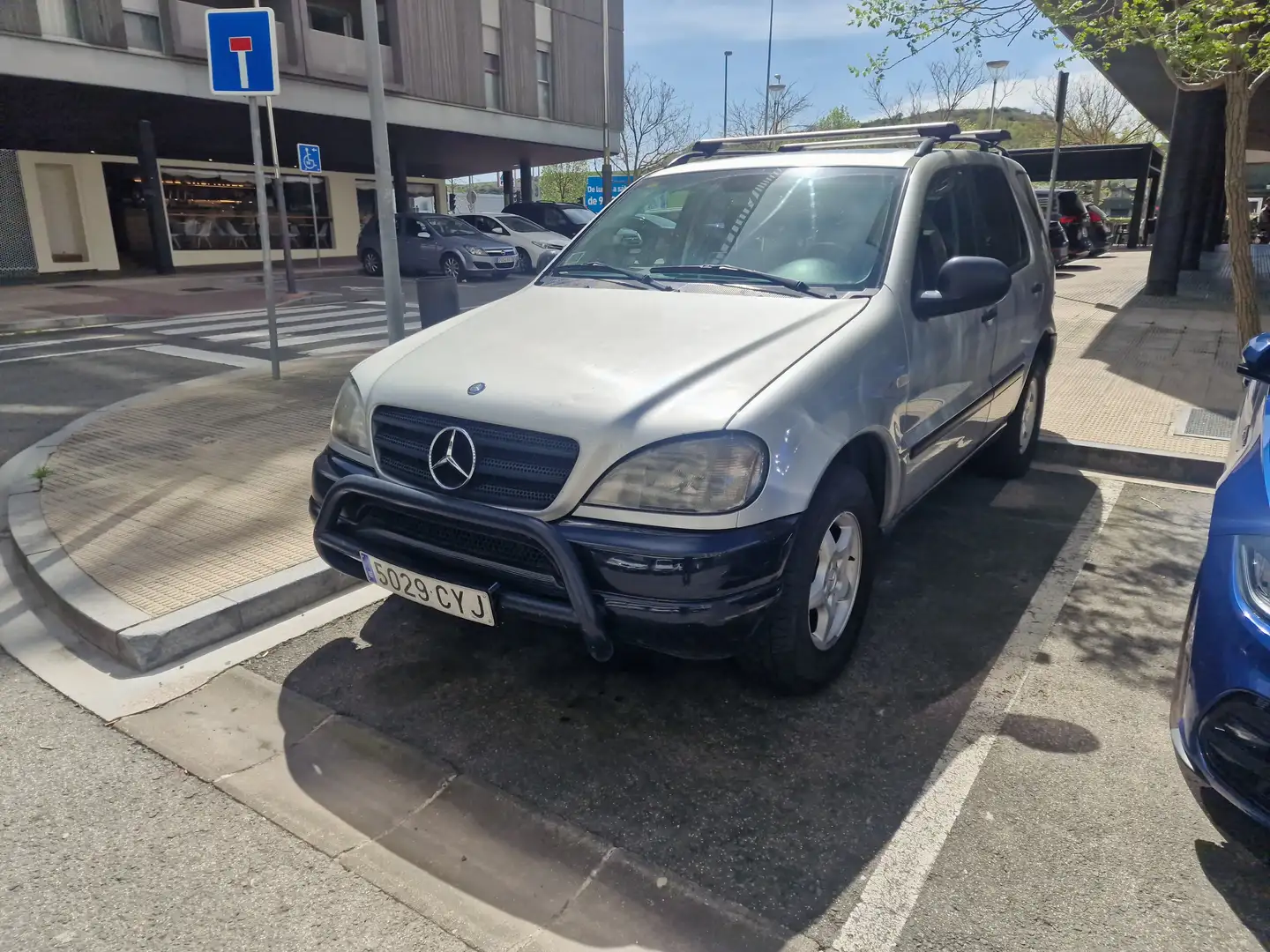 Mercedes-Benz ML 270 ML 270CDI Plateado - 1
