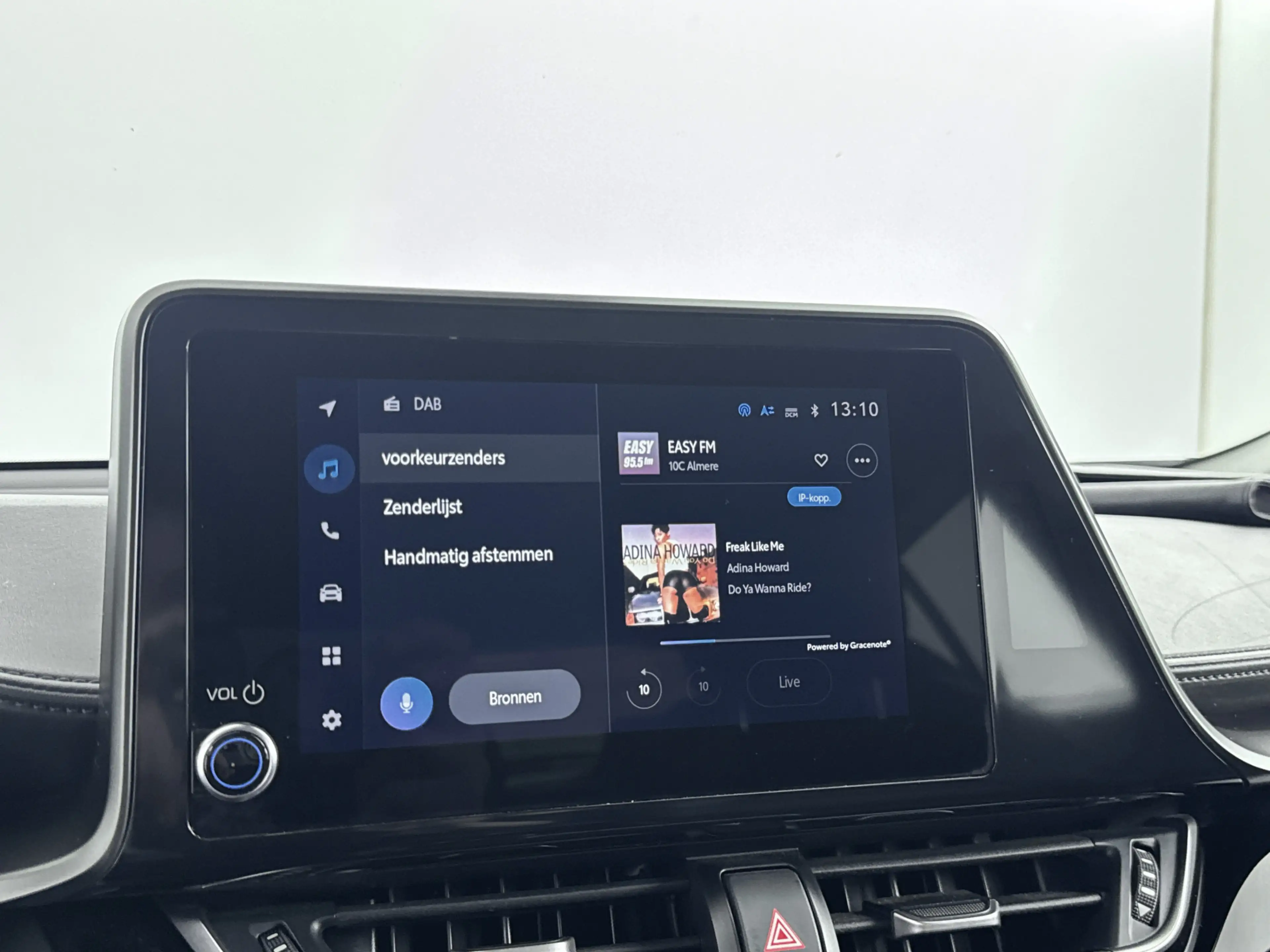 Toyota C-HR 1.8 Hybrid Dynamic Navi | Apple Carplay/Android Au — photo 7