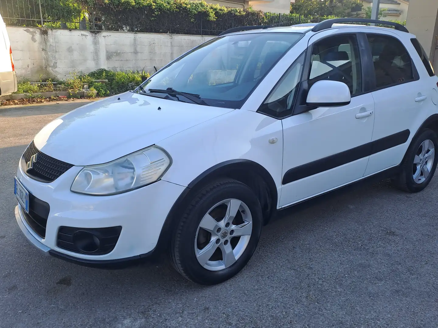 Suzuki SX4 SX4 1.6 vvt 16v GPL 2024 4X4 Weiß - 2