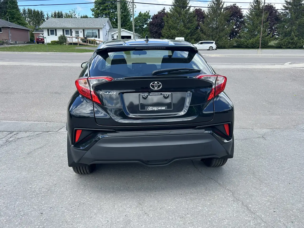 Toyota C-HR снимка Toyota C-HR