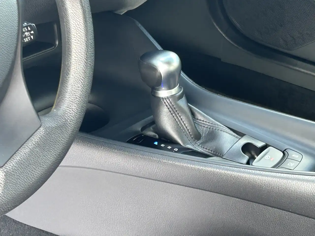 Toyota C-HR снимка Toyota C-HR
