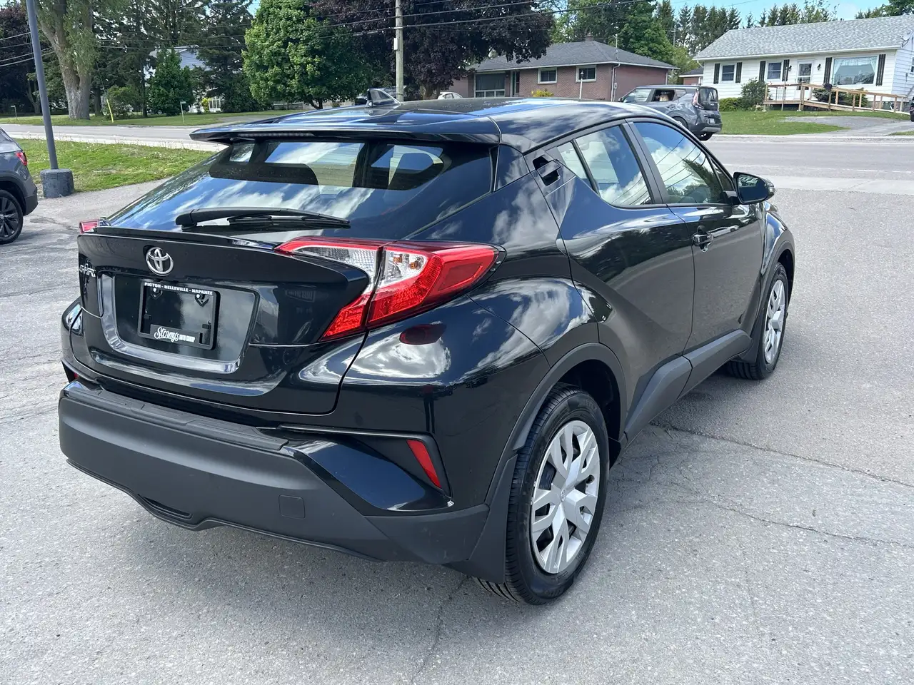 Toyota C-HR снимка Toyota C-HR