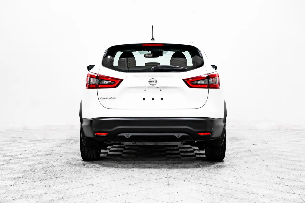 Nissan Qashqai снимка Nissan Qashqai