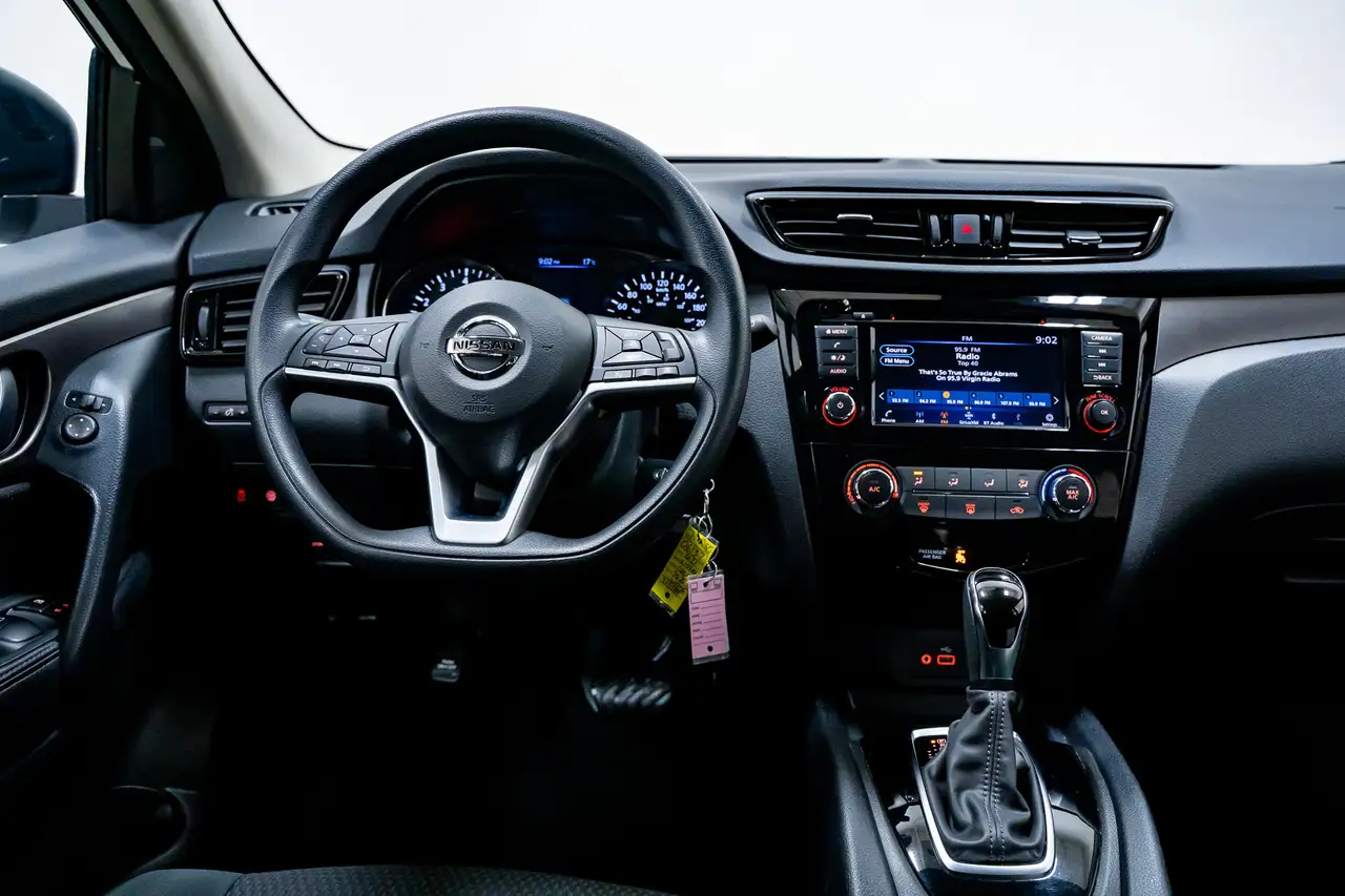 Nissan Qashqai снимка Nissan Qashqai