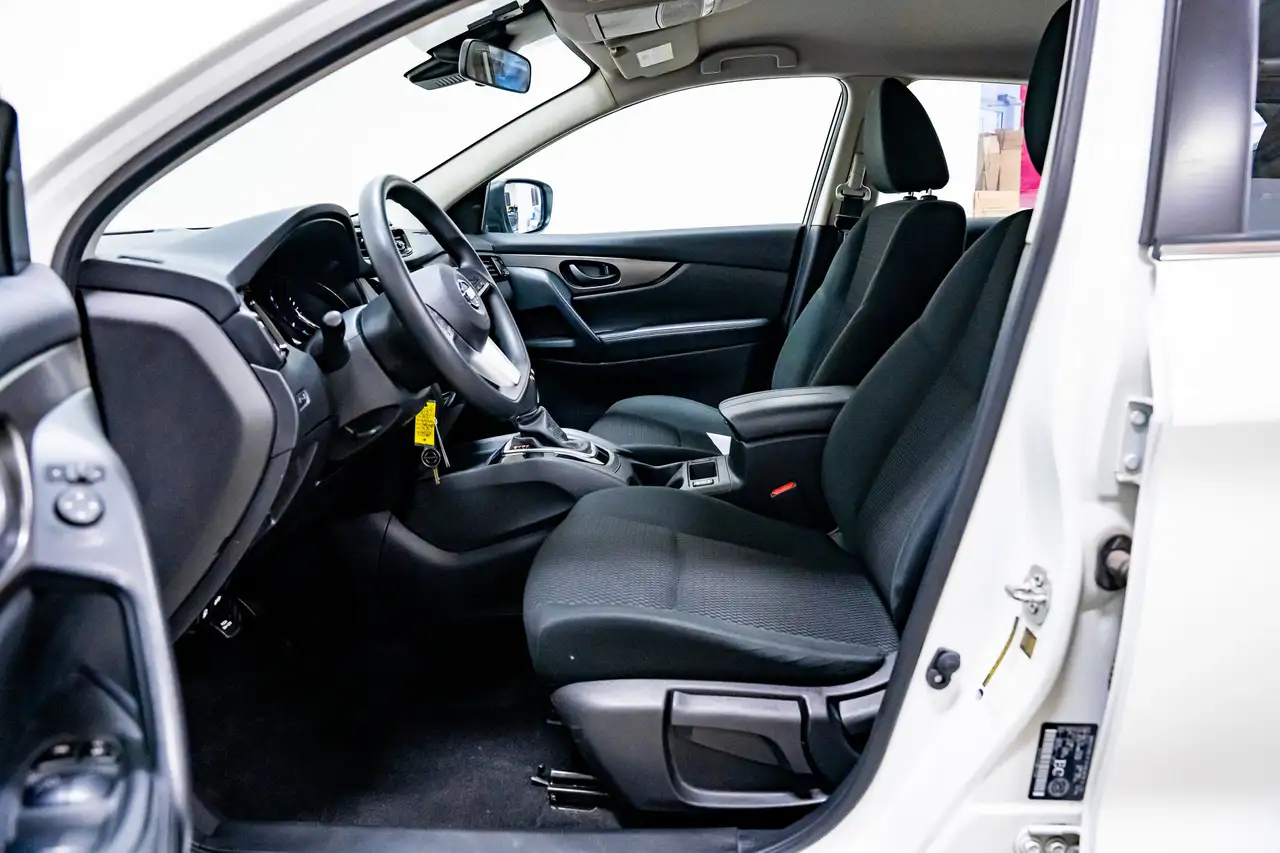 Nissan Qashqai снимка Nissan Qashqai