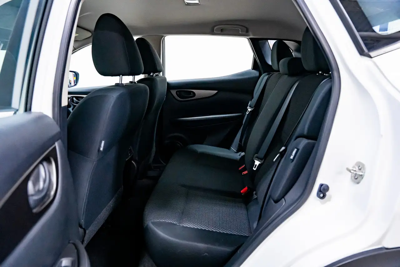 Nissan Qashqai снимка Nissan Qashqai