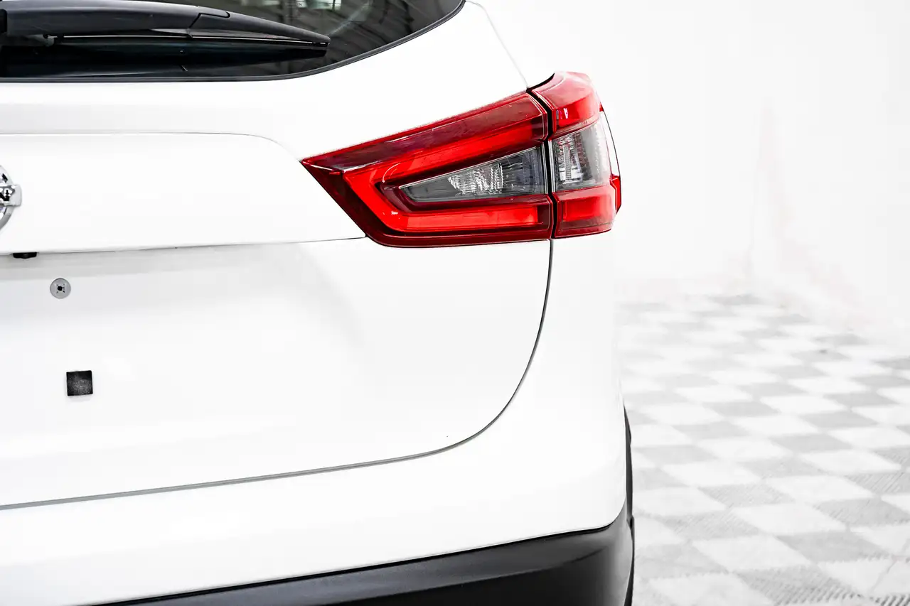 Nissan Qashqai снимка Nissan Qashqai
