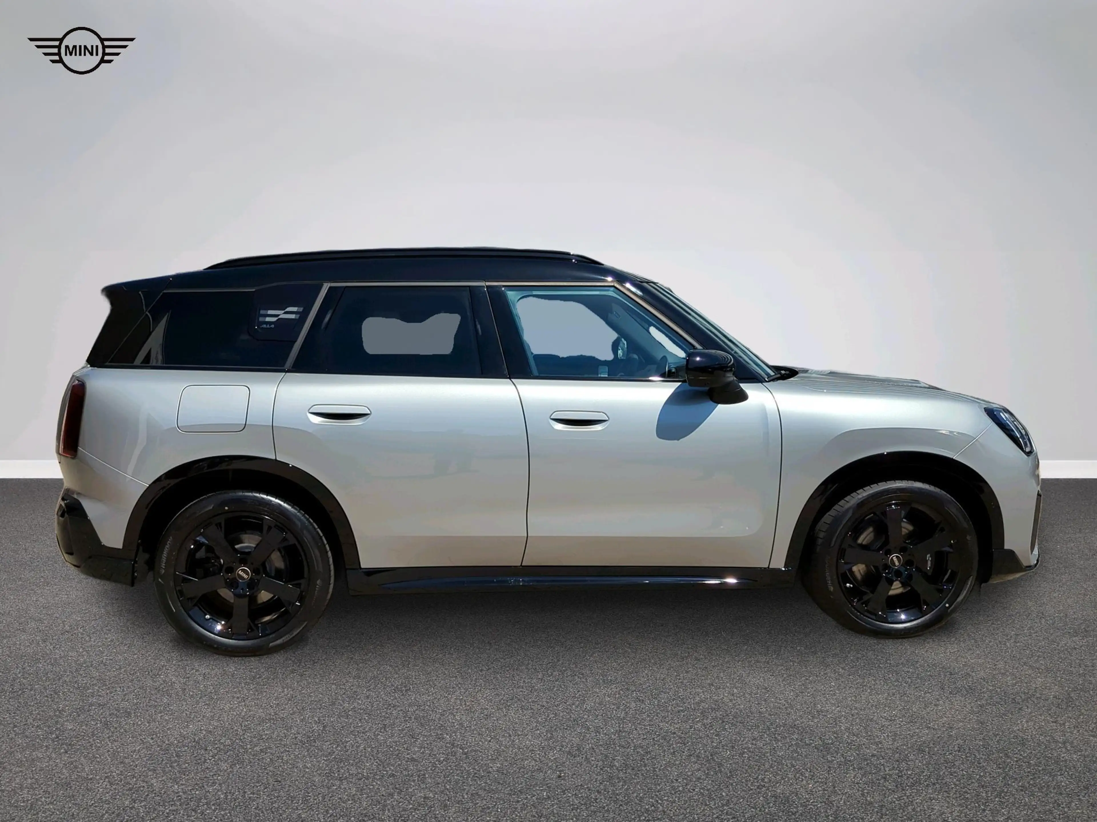 MINI Countryman S All4 John Cooper Works Trim — photo 3