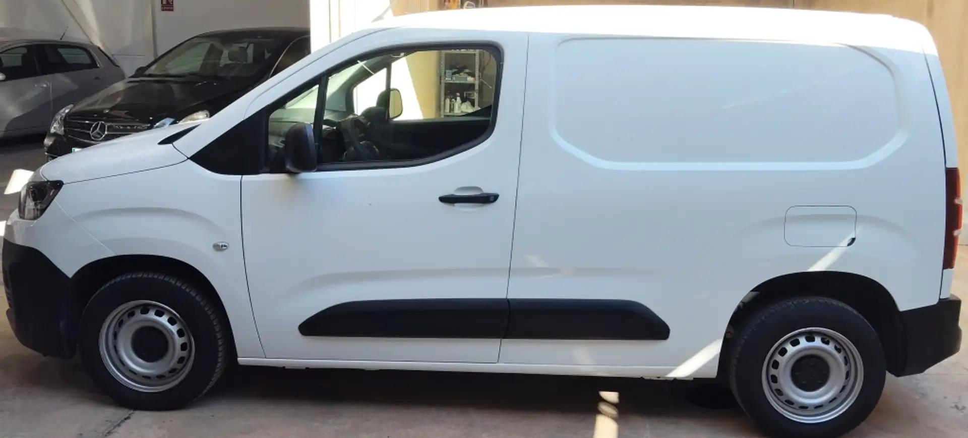 Citroen Berlingo BlueHDi S&S Talla M 100 años 100 - 2