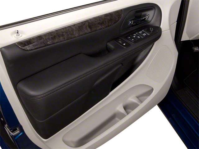 2012 Dodge Grand Caravan SXT - Image 6