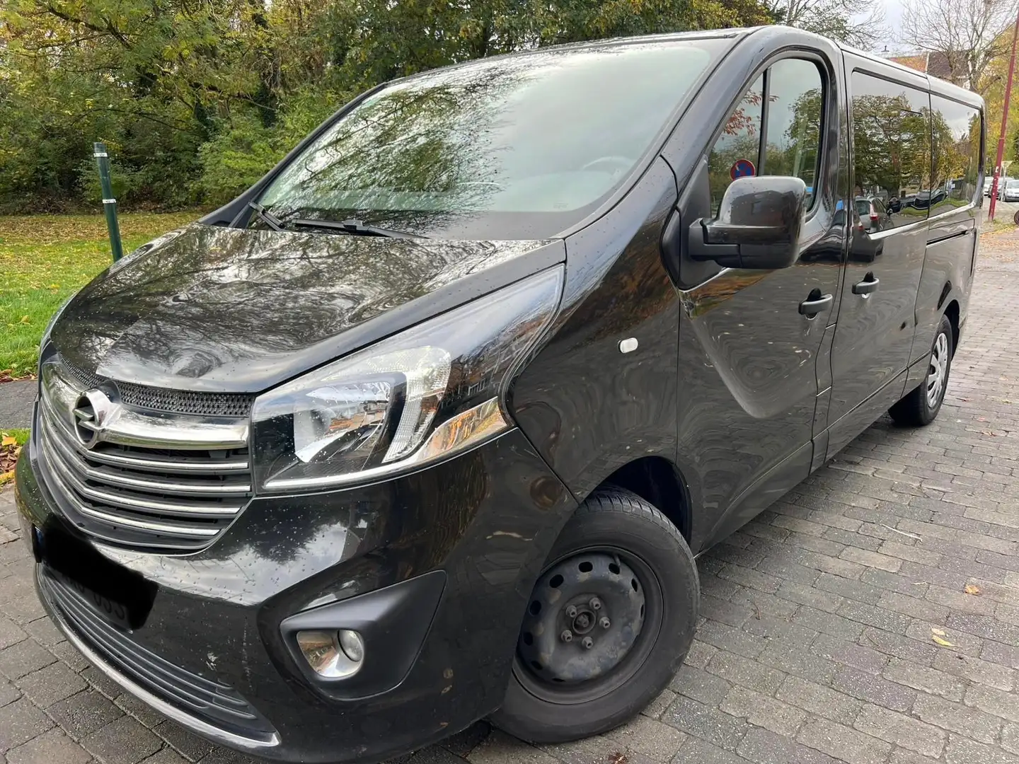 Opel Vivaro Vivaro Tourer 1.6 CDTi BiTurbo EcoFLEX S/S Noir - 1