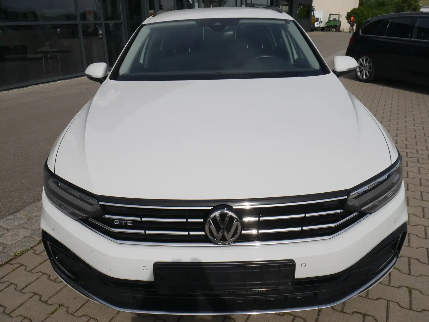 Volkswagen Passat Variant GTE Plug-In-Hybrid NAVI DAB+ Lenkradheizung ACC Weiß - 2
