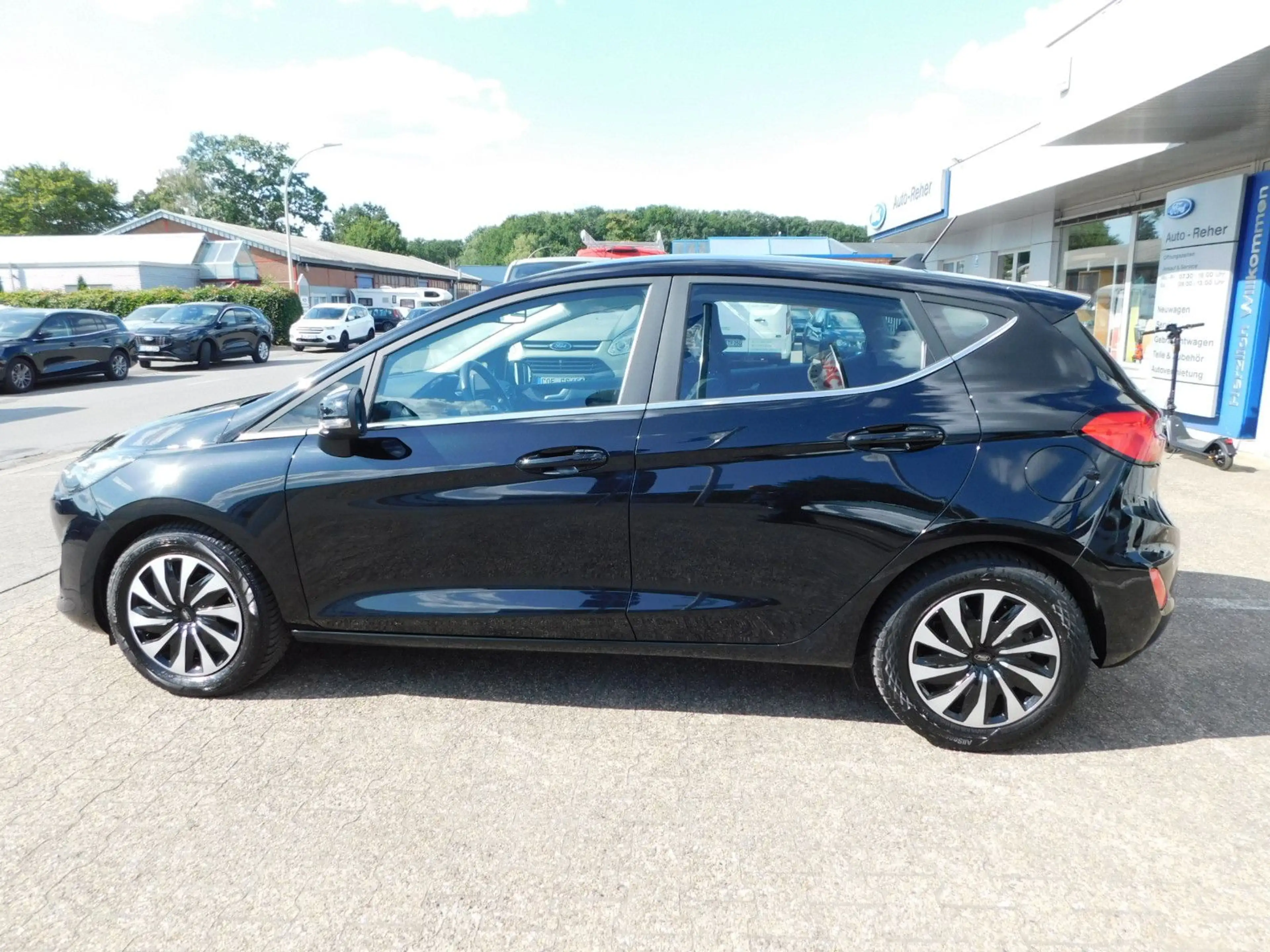 Ford Fiesta Titanium Automtik 5trg — photo 8
