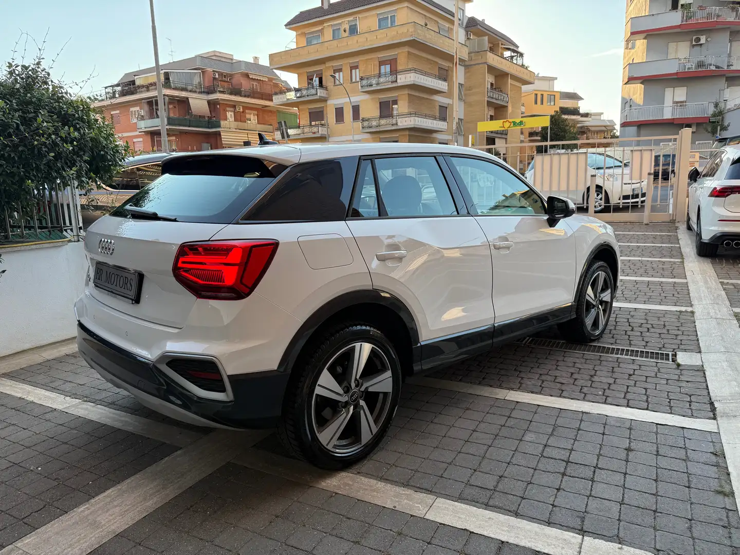 Audi Q2 30tdi S-tronic Admired Advanced - UNIPRO’ Blanc - 1