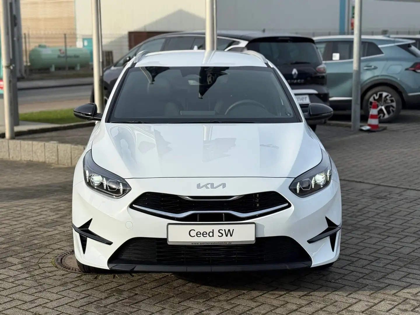Kia Ceed SW 1.0 T Nightline Edition Weiß - 2