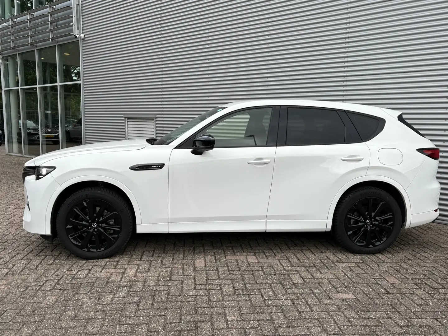 Mazda CX-60 2.5 e-SkyActiv PHEV Homura AUTOMAAT | Navigatie | Wit - 2