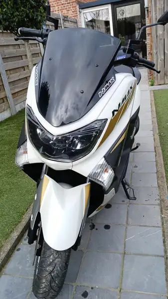 Yamaha NMAX - foto 2