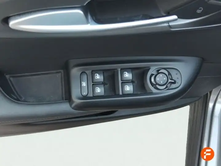 Alfa Romeo Tonale 1,6 DS SPRINT FWD 2023, foto 25