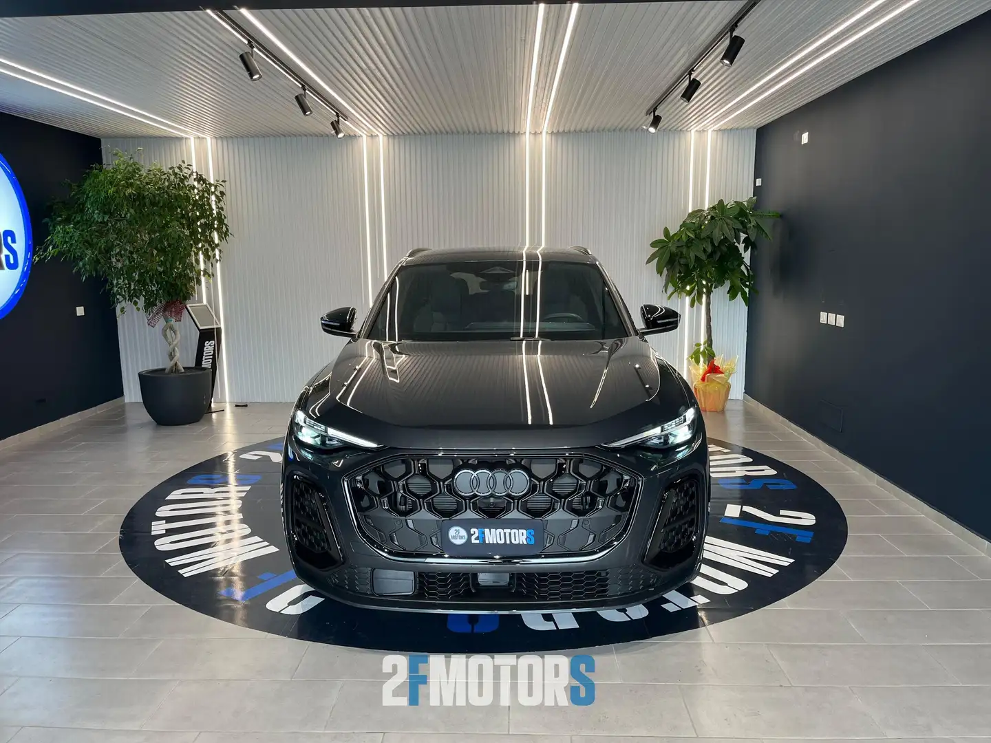 Audi Q5 2.0 tdi mhev+ Launch edit. quattro 204cv s-tronic Grigio - 2