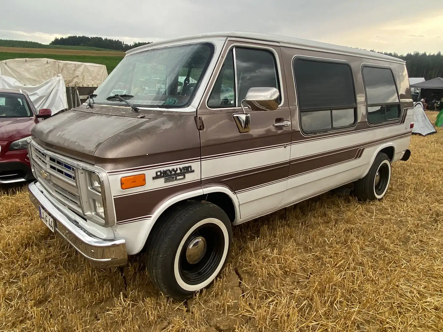 Chevrolet G G20 Lowtop Brun - 1
