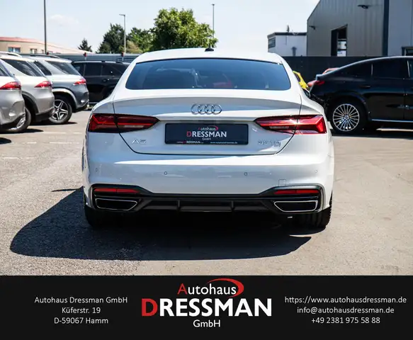 Audi A5 view 5