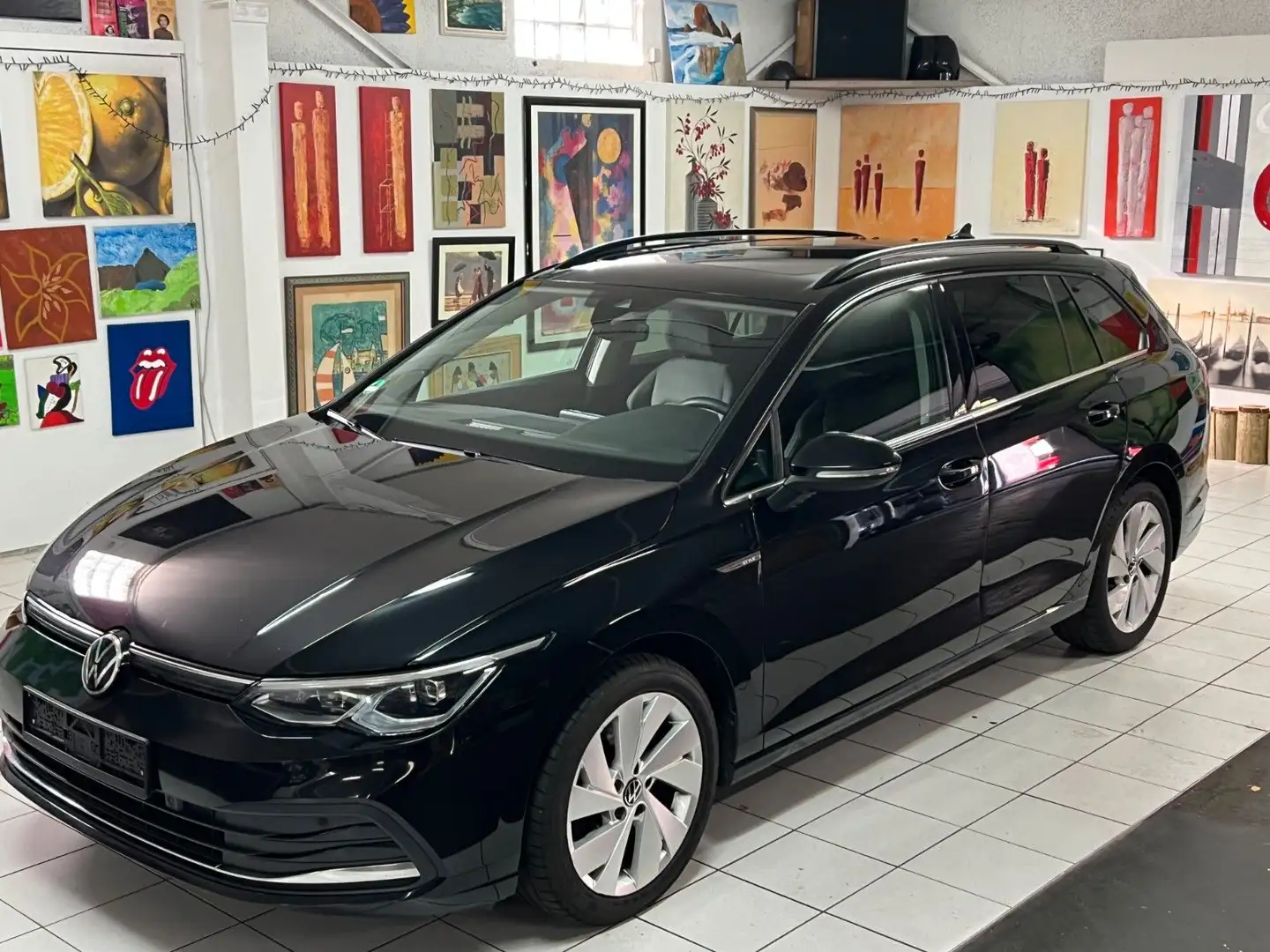 Volkswagen Golf VIII Variant Style 1 HanD Pano Navi Autom Noir - 1
