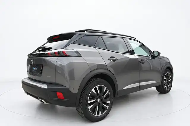Peugeot 2008 view 5