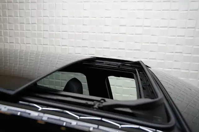 Peugeot 2008 view 10