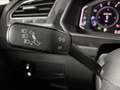 Volkswagen Tiguan 1.5 TSI Life Business | Navigatie | Trekhaak | 1.8 Grau - thumbnail 23