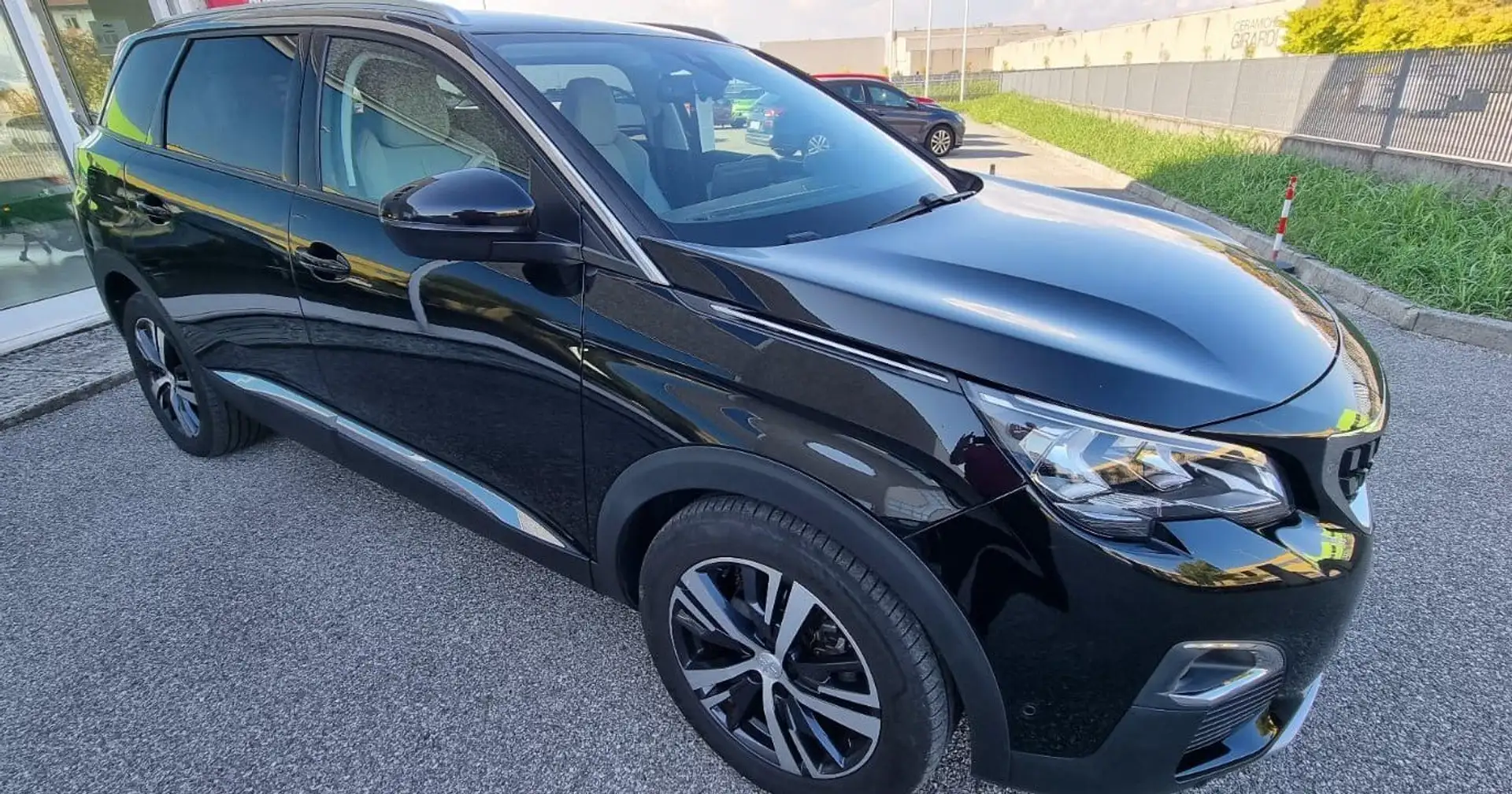 Peugeot 5008 1.5 bluehdi Allure s 7 posti Noir - 2