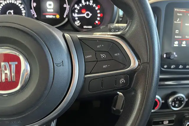 Fiat 500L view 20