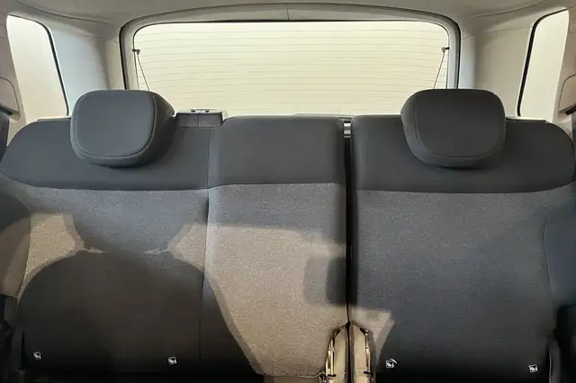 Fiat 500L view 29