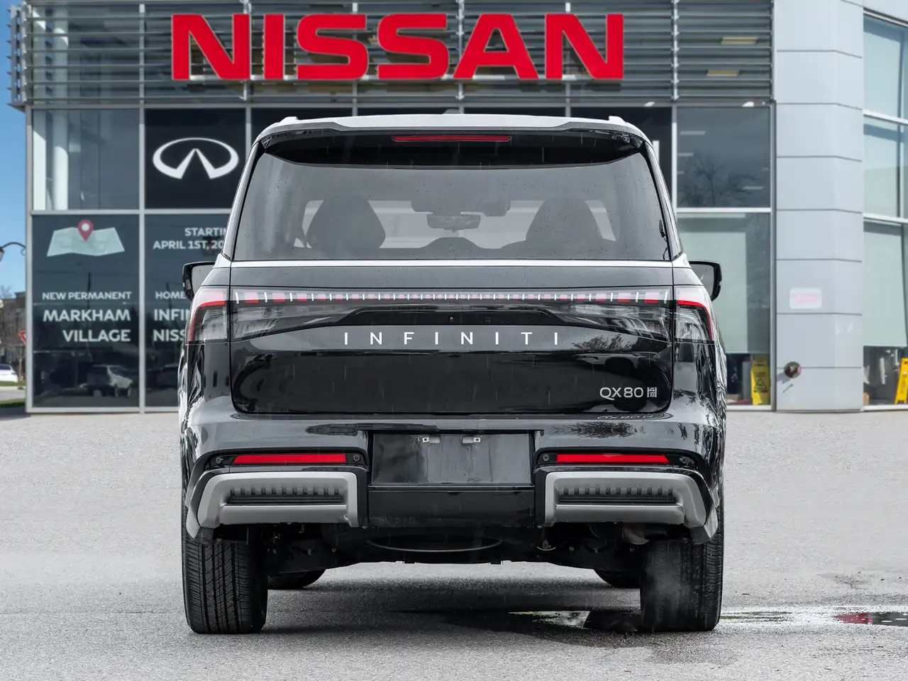 Infiniti QX80 снимка Infiniti QX80