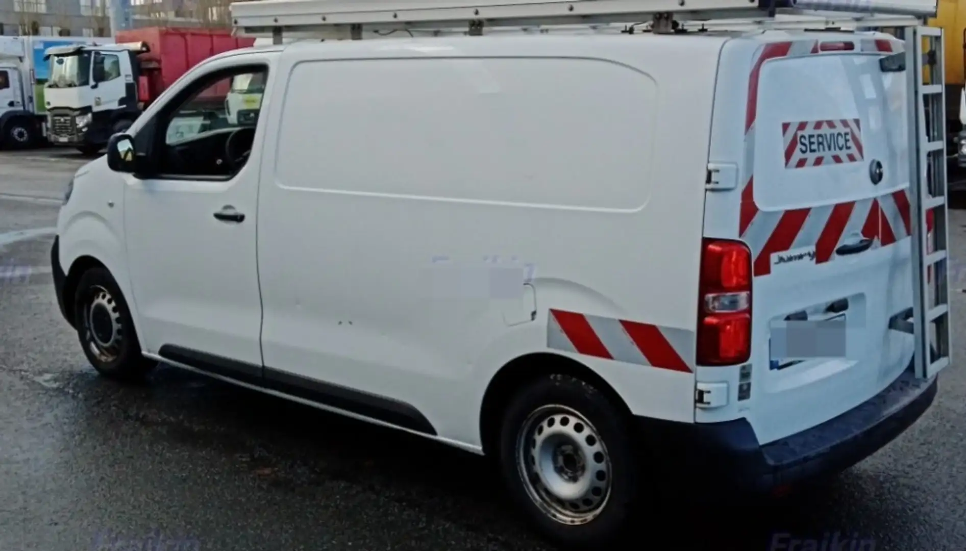 Citroen Jumper Combi 2.0BlueHDI 33L2H2 110 Weiß - 2